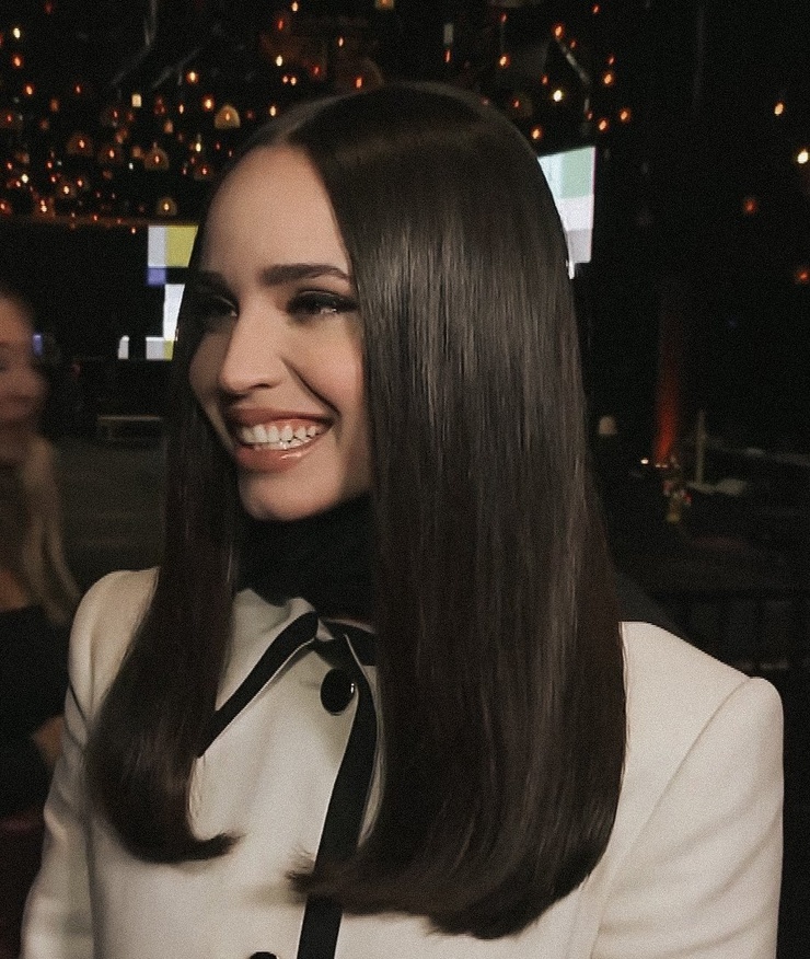 Sofia Carson