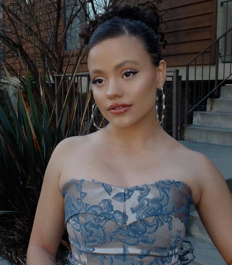 Sarah Jeffery