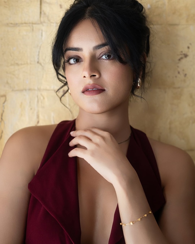 Riddhi Kumar