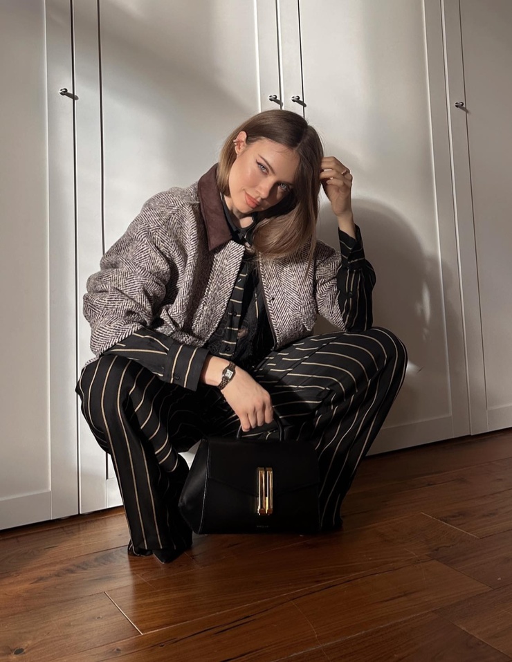 Xenia Tchoumitcheva Xenia Tchoumitcheva