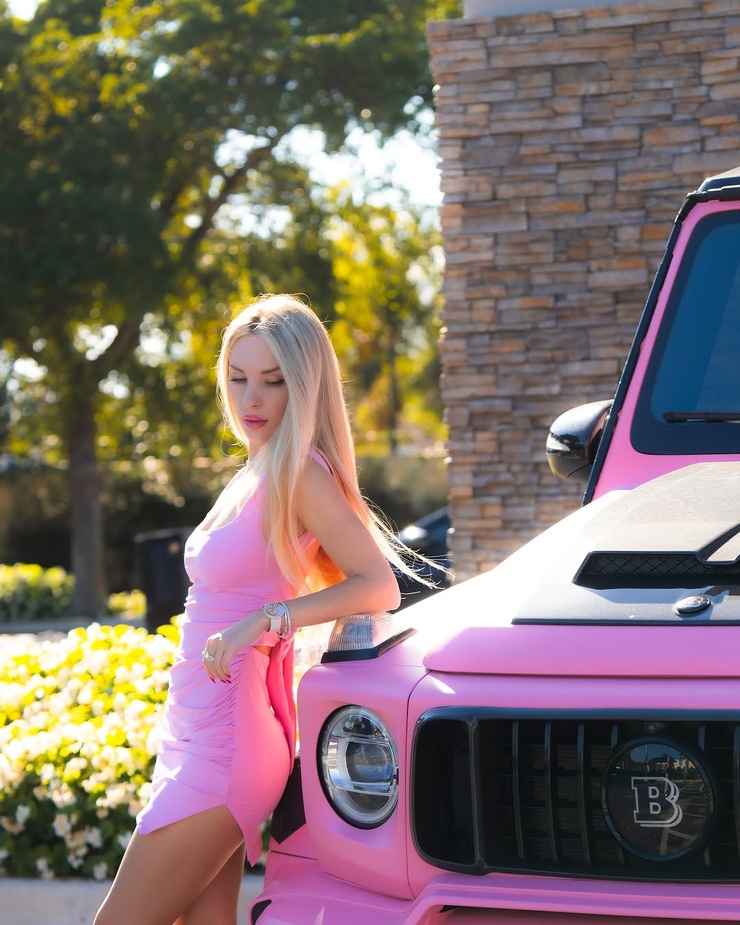 Angelina Dimova Angelina Dimova