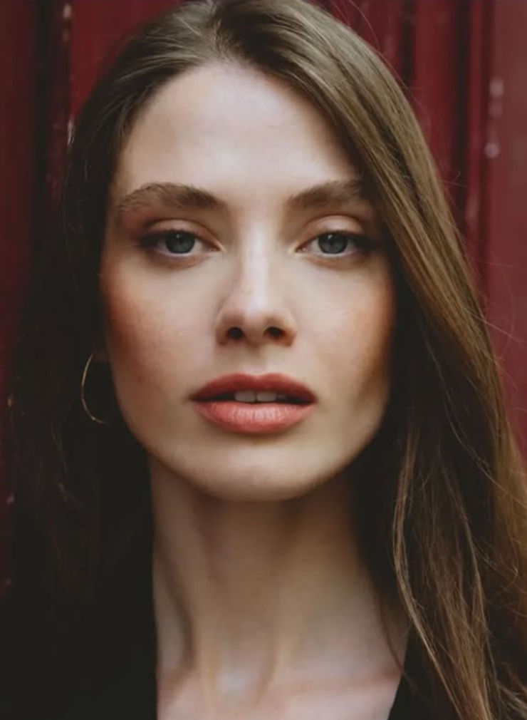 Juliet Searle