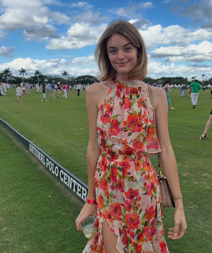 Willow Hand