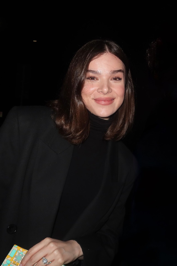 Hailee Steinfeld Hailee Steinfeld