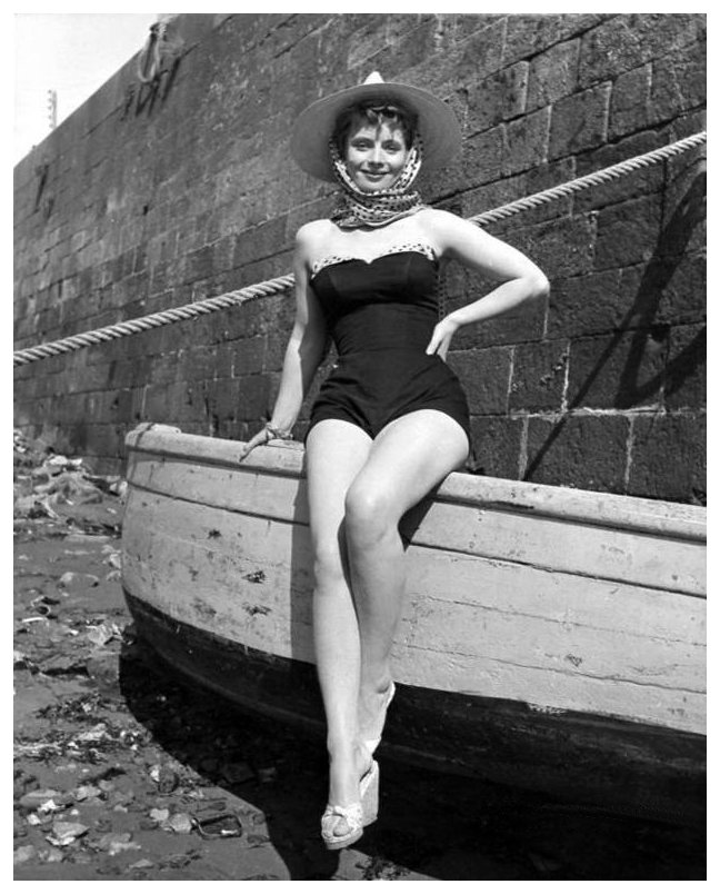 Elvi Hale