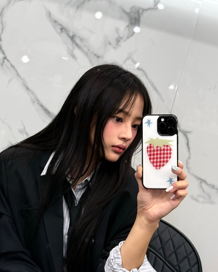 Minji Kim
