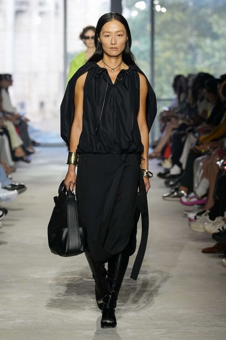 Mia Kwon