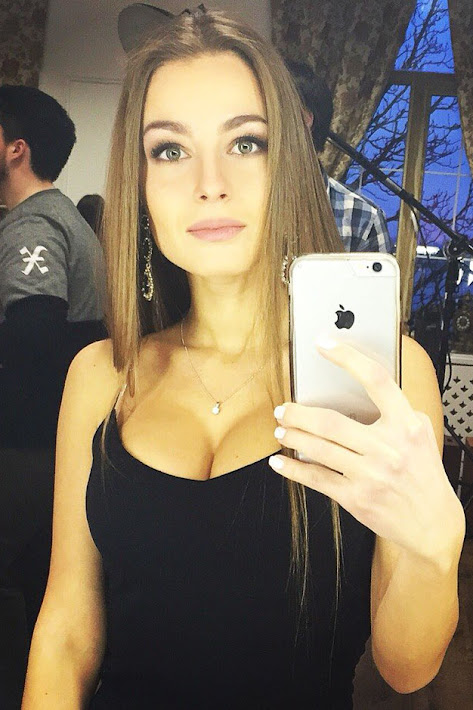 Sasha Shenderey