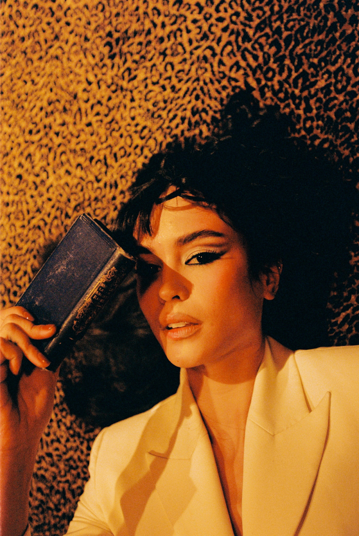 Courtney Eaton