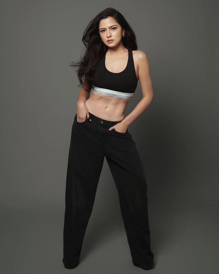 Alexa Ilacad