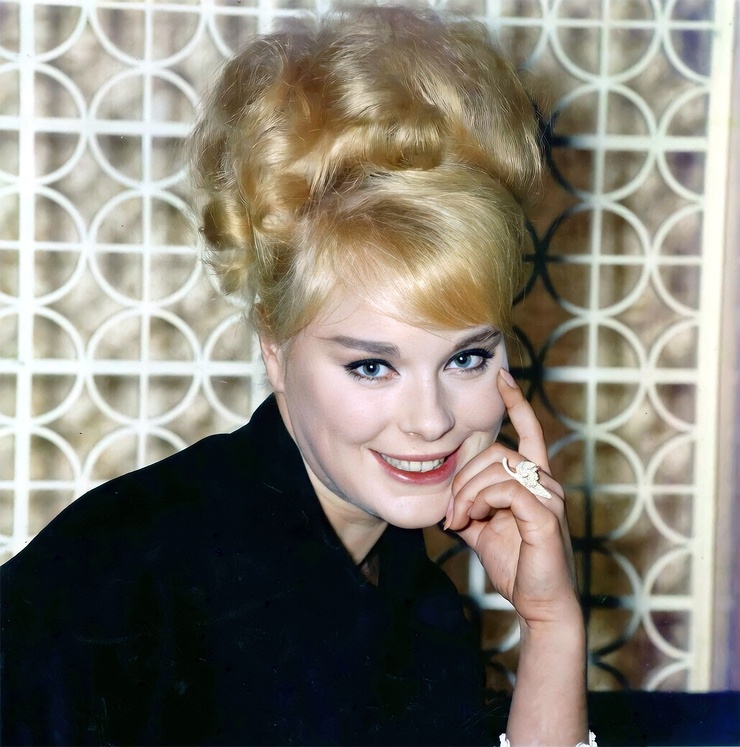 Elke Sommer Elke Sommer