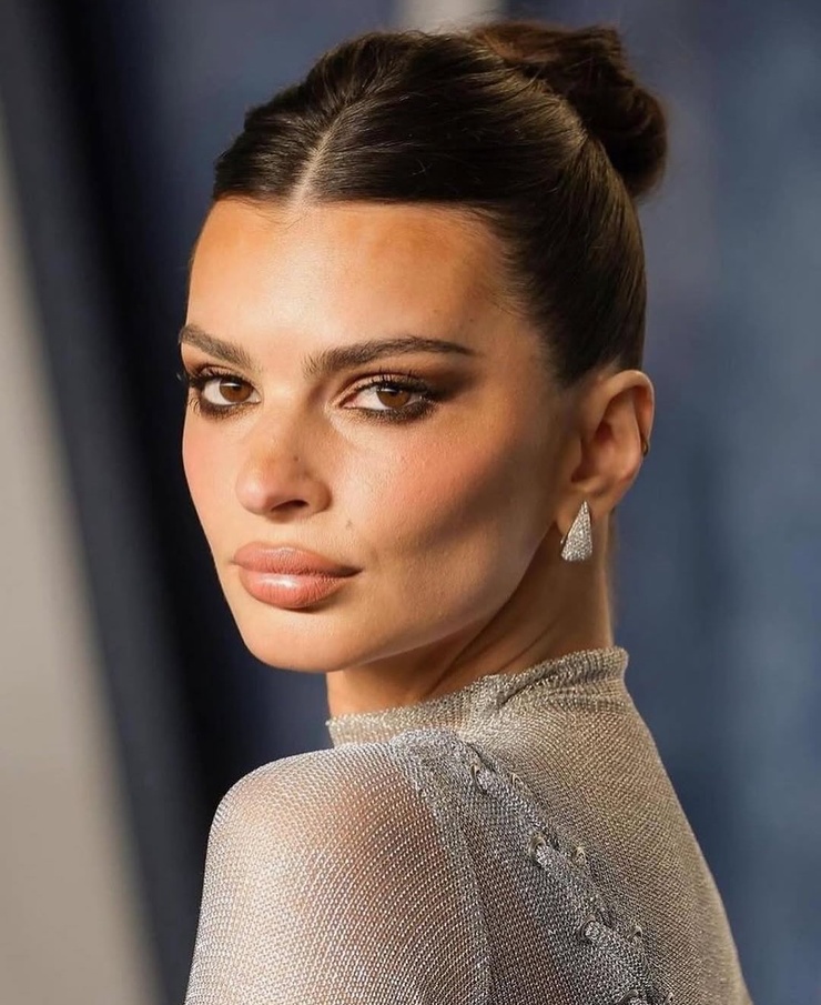 Emily Ratajkowski Emily Ratajkowski
