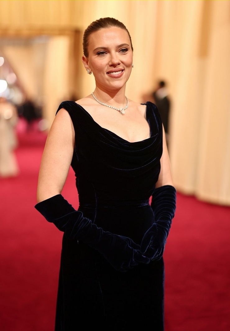Scarlett Johansson Scarlett Johansson