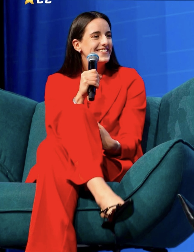 Caitlin Clark (ii)