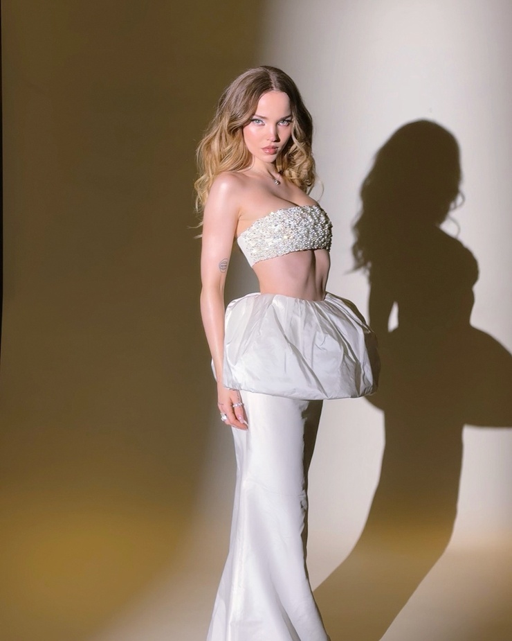 Dove Cameron