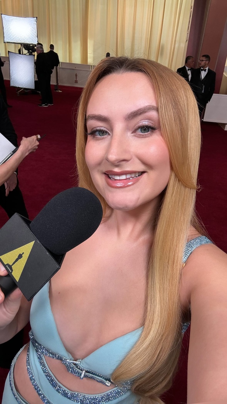 Amelia Dimoldenberg