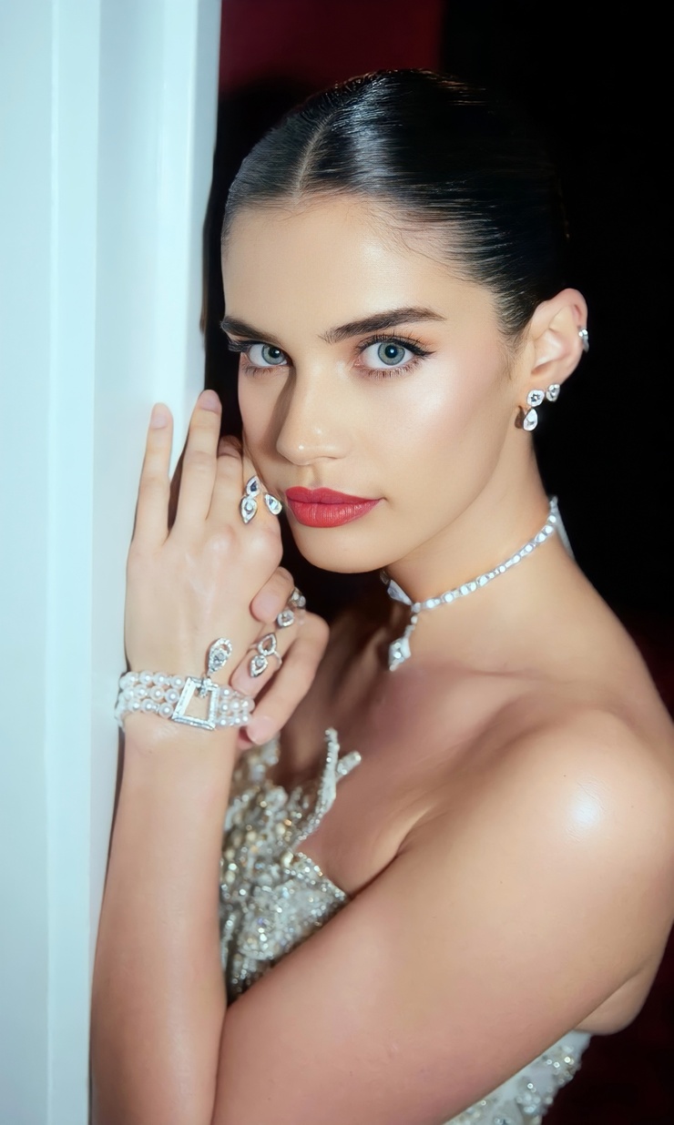 Sara Sampaio Sara Sampaio