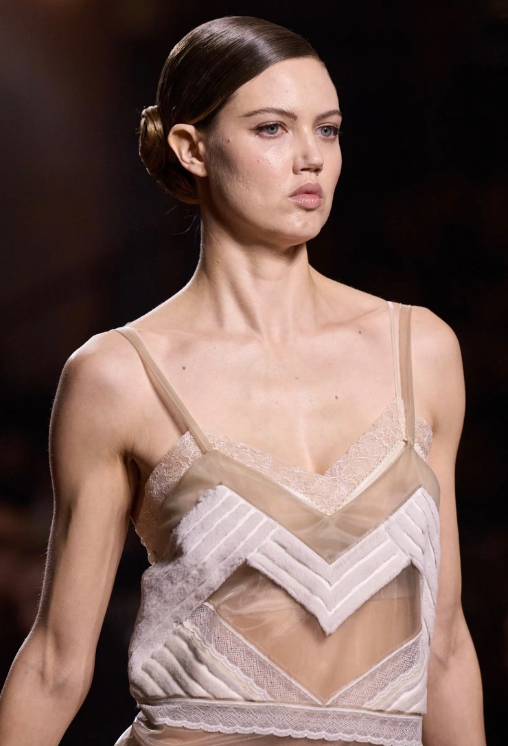 Lindsey Wixson