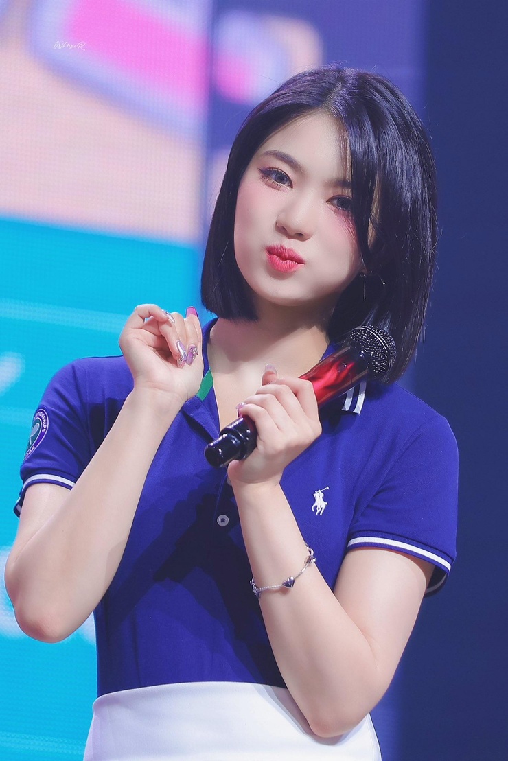 Lee chaeyoung