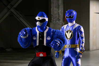 Bakuryuu Sentai Abaranger with Donbrothers