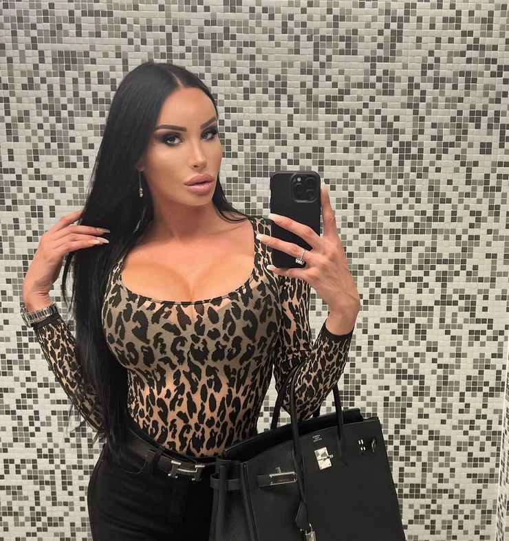 Kimber Lee