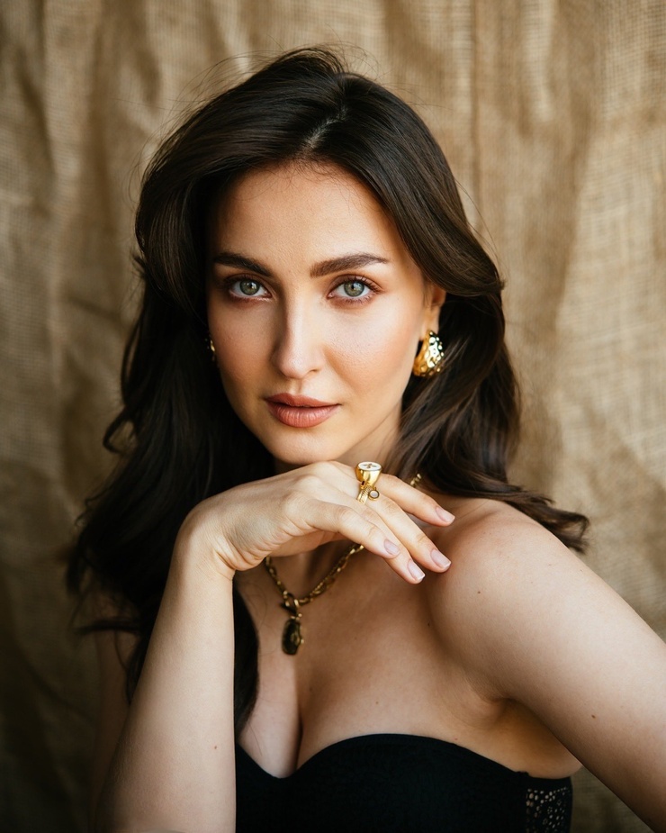 Elli Avram