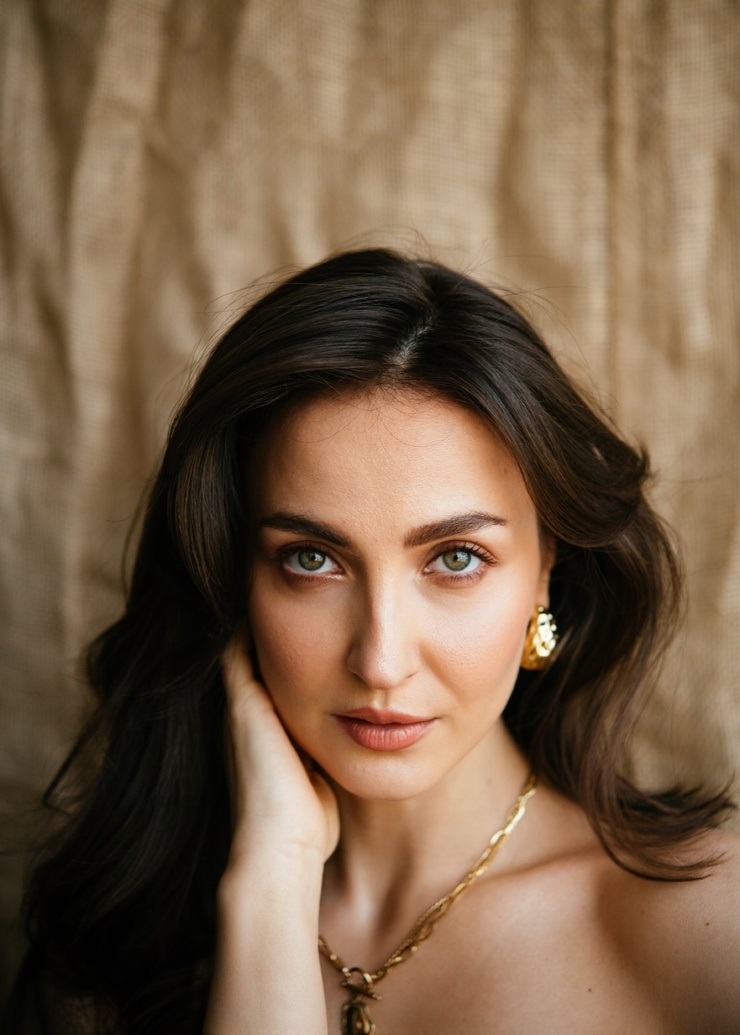 Elli Avram