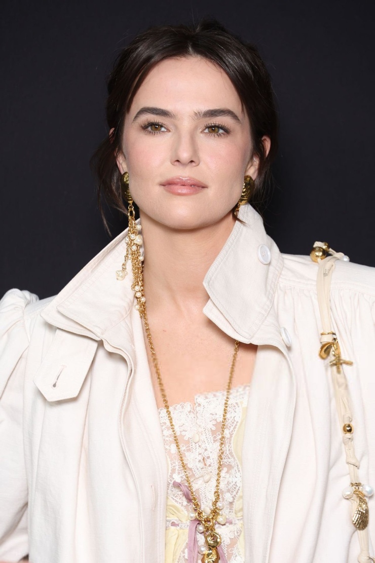 Zoey Deutch
