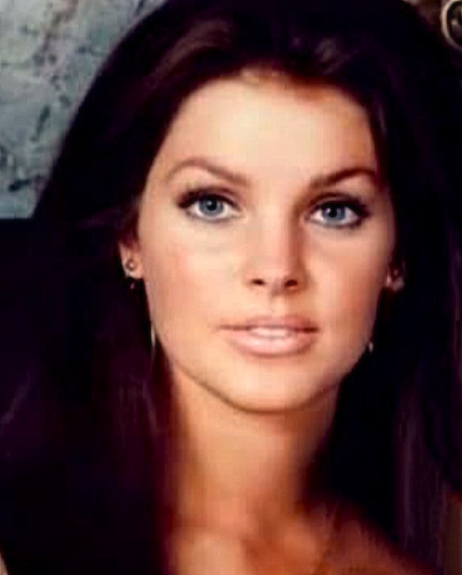 Priscilla Presley