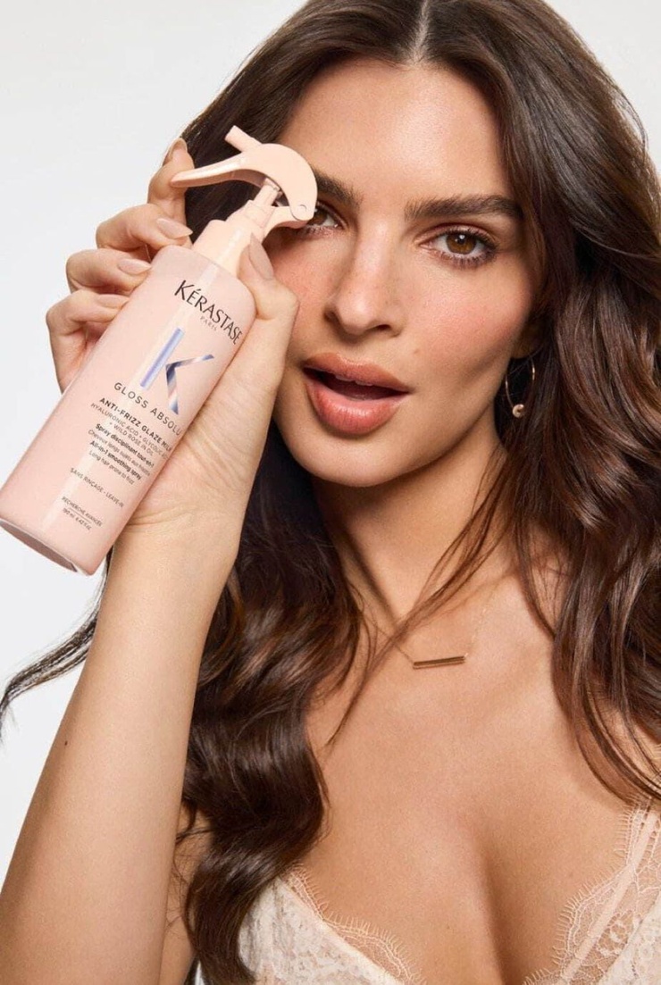Emily Ratajkowski