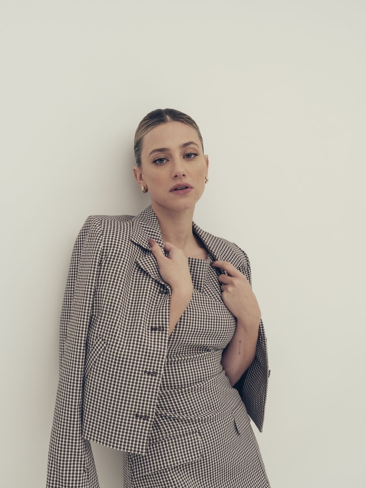 Lili Reinhart
