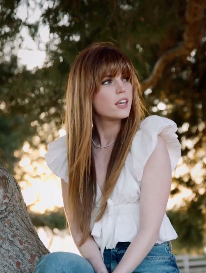 Sydney Sierota Sydney Sierota