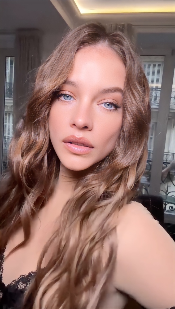 Barbara Palvin Barbara Palvin