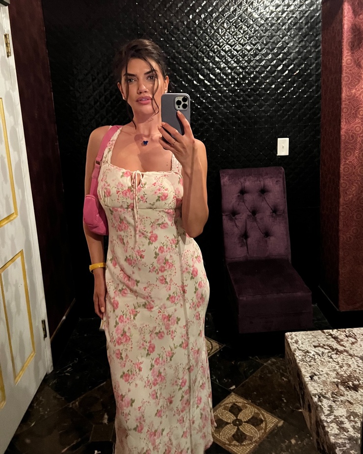 Nicoleta Vaculov