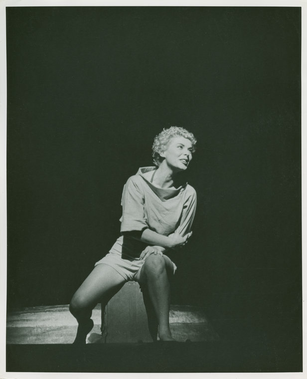 Mindy Carson