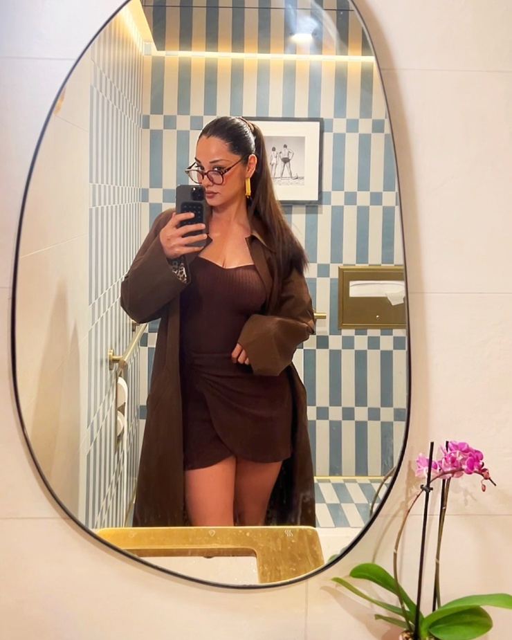 Yvette Monreal