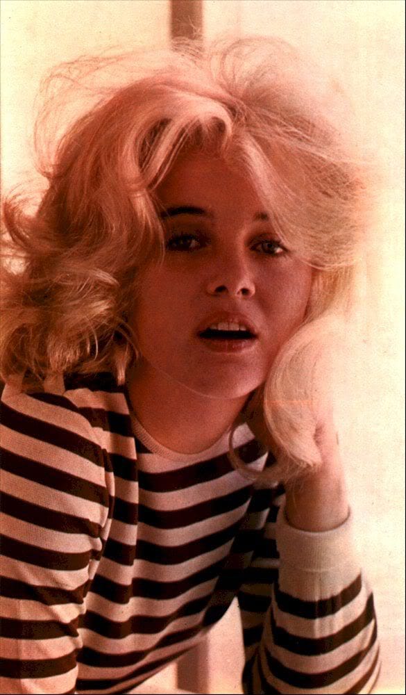 Sue Lyon