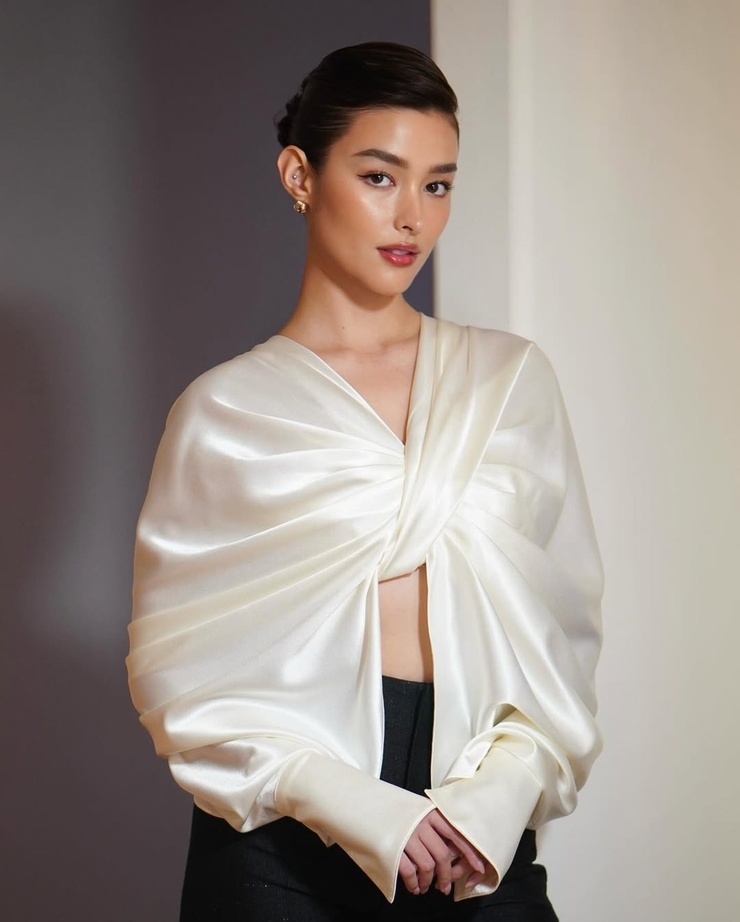 Liza Soberano Liza Soberano