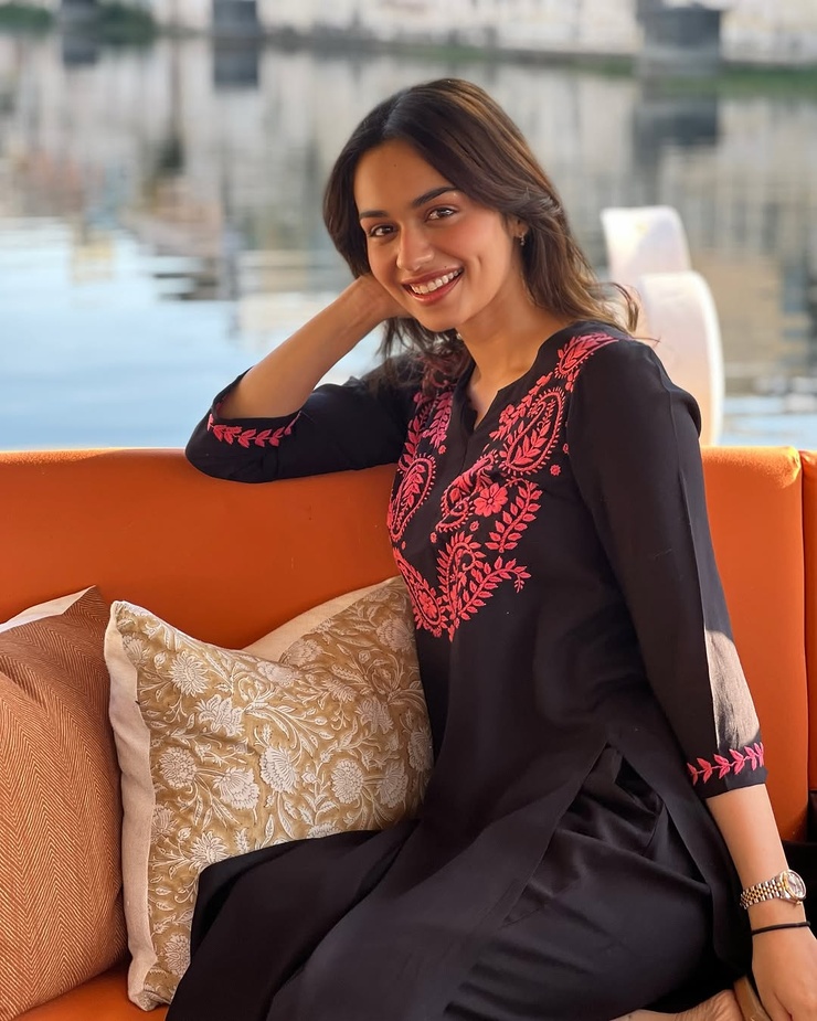 Manushi Chhillar