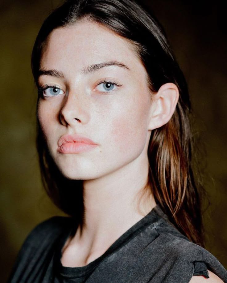 Chloe Coutau Chloe Coutau