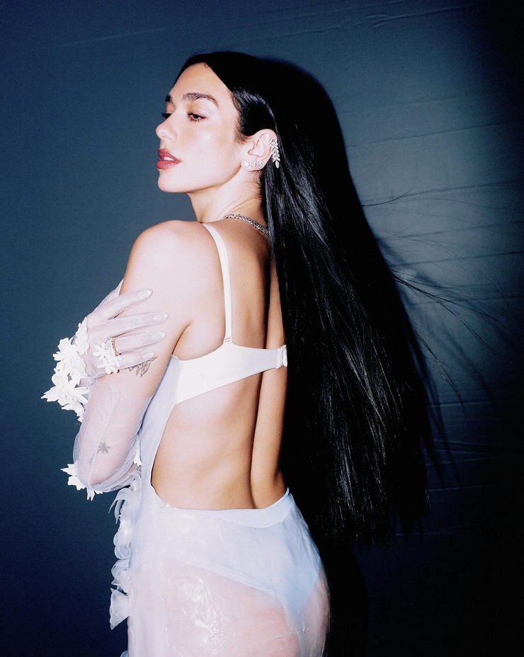 Dua Lipa