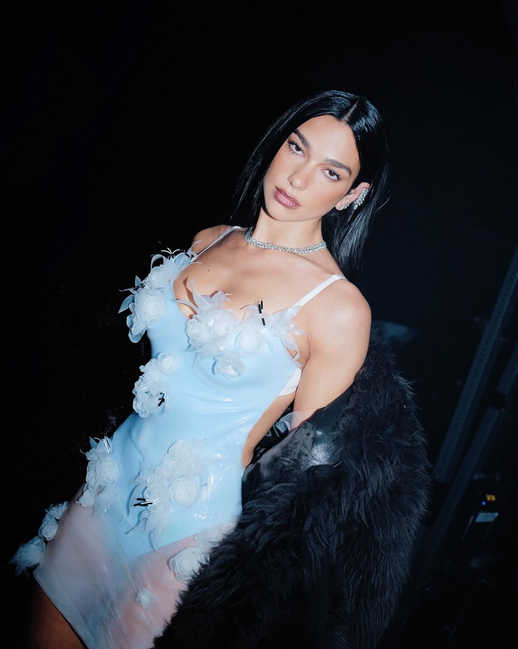 Dua Lipa