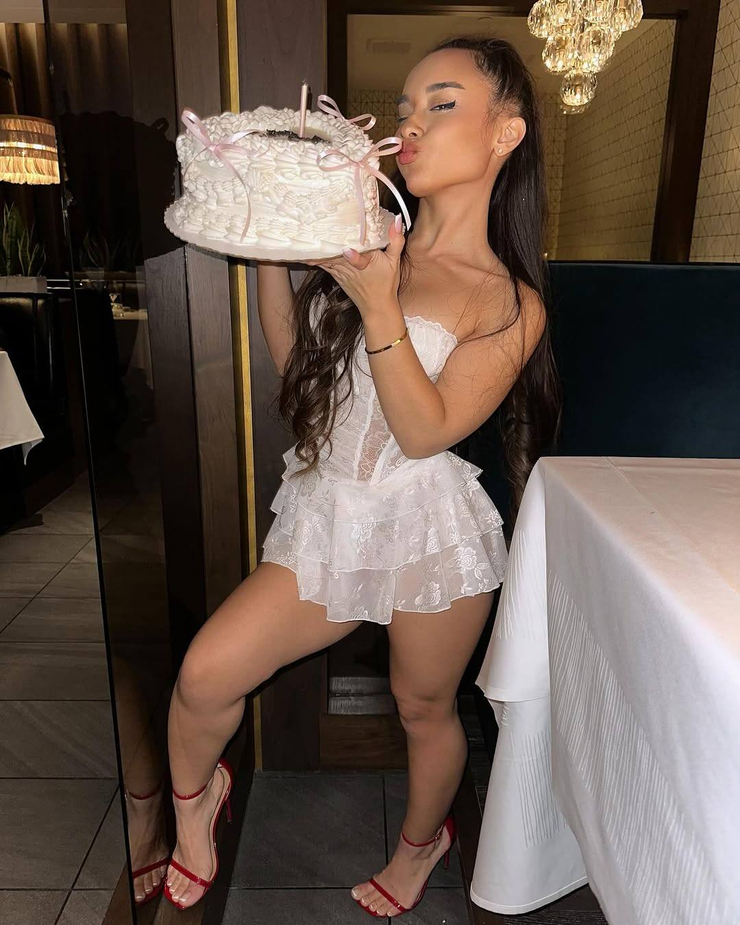 Alahna Ly