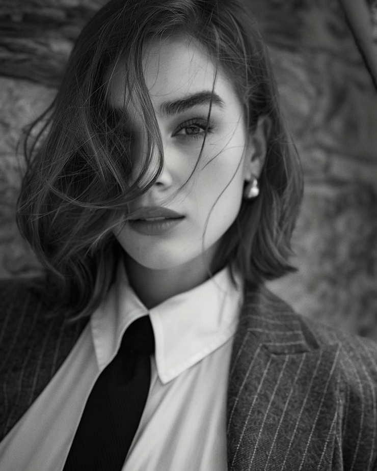 Hailee Steinfeld