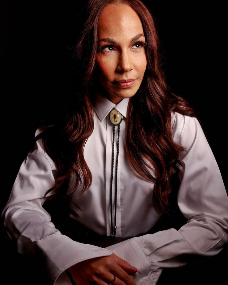 Amanda Brugel