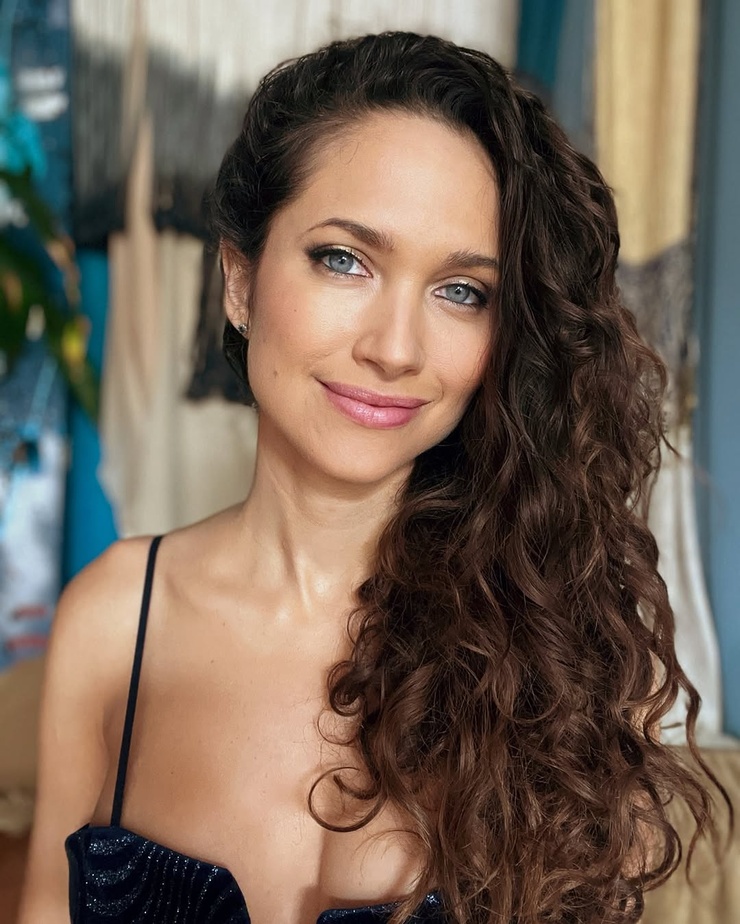 Maiara Walsh Maiara Walsh