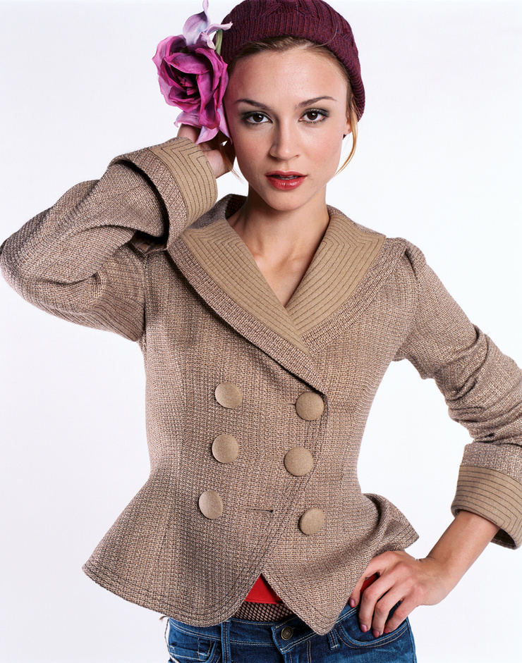 Samaire Armstrong Samaire Armstrong