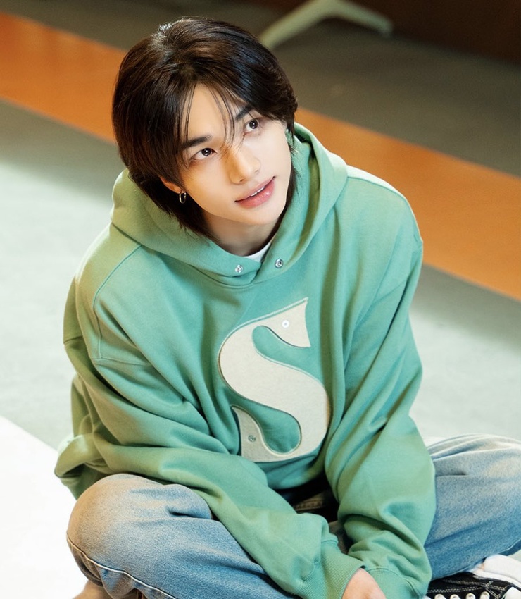 Hyun-Jin Hwang