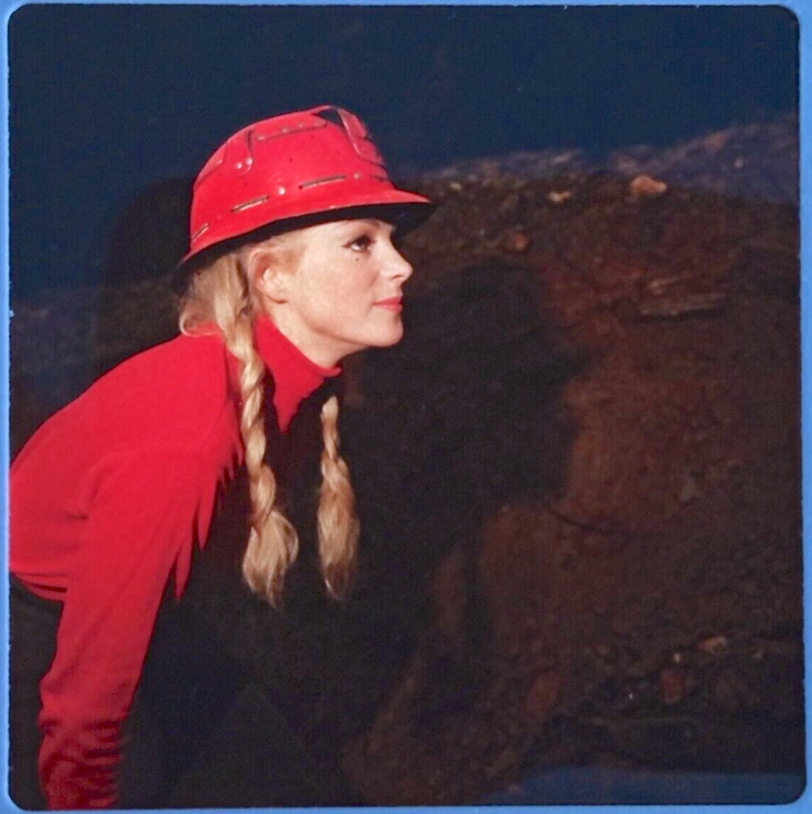 Renate von Holt Renate von Holt