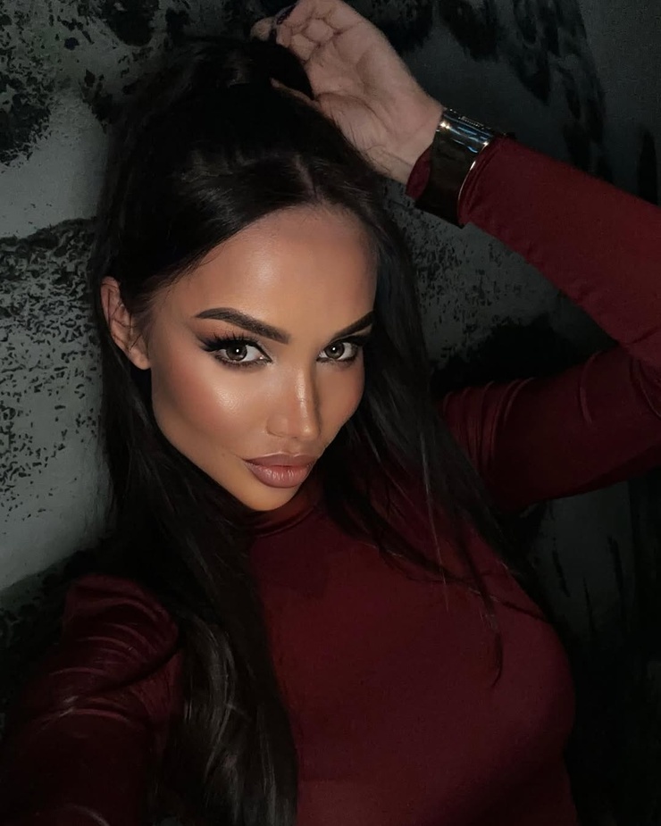 Donna Polina